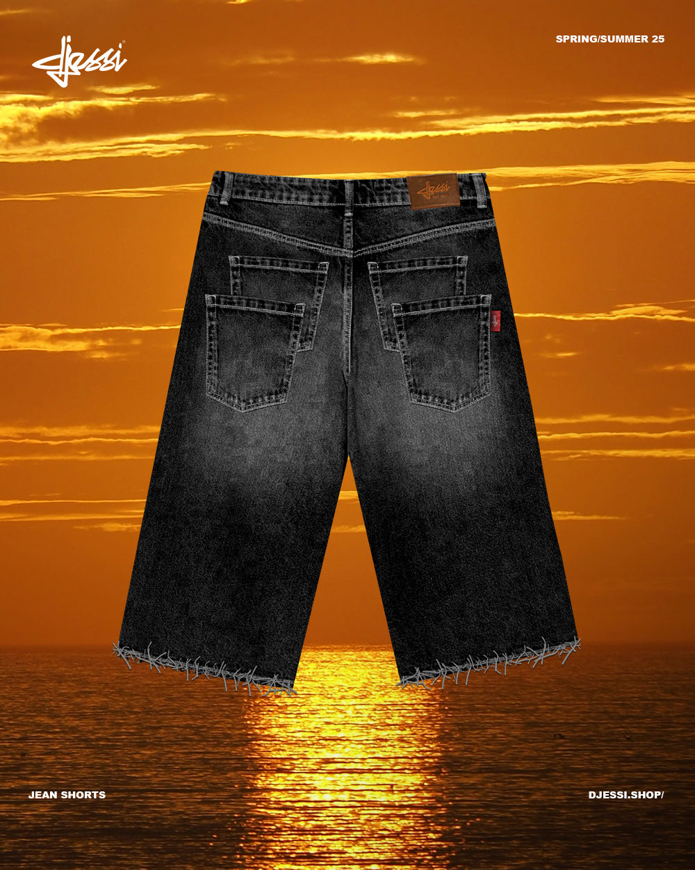 Red/Black Djessi Jorts